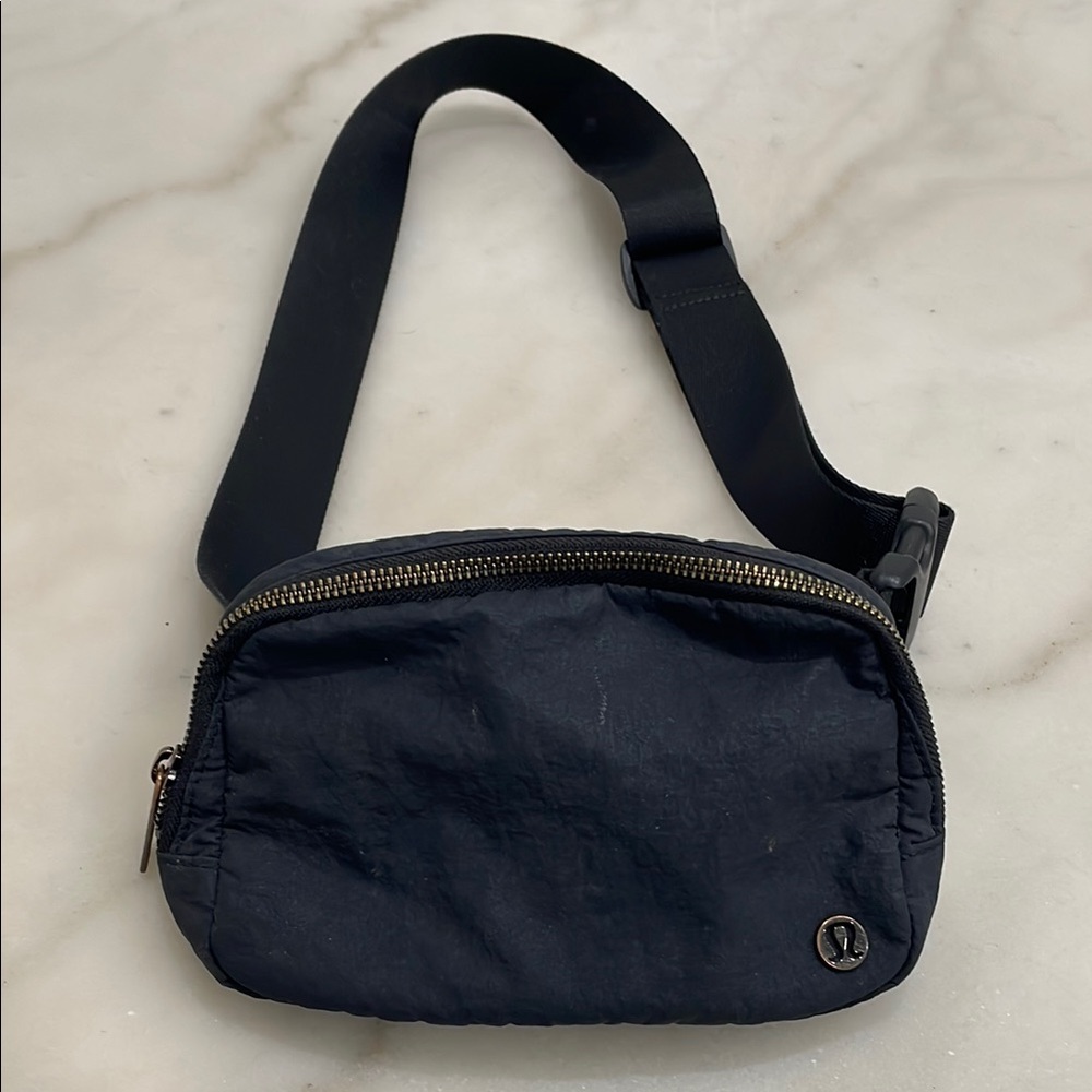 Lululemon Athletica Black Crossbody Bag with Adjustable Strap